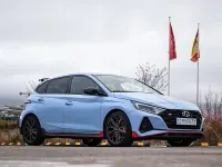 Usado Hyundai i20 204 CV (150 kW) 2024 Azul Utilitario