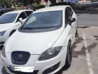 Usado Seat Leon Reference 105 CV (77 kW) 2010 Blanco Utilitario