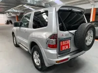 Usado Mitsubishi Montero 160 CV (117 kW) 2002 Gris / plata SUV