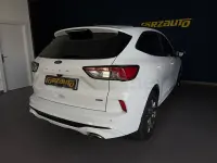 Usado Ford Kuga ST-Line 225 CV (165 kW) 2023 Blanco SUV