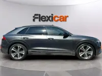 Usado Audi Q8 S-line plus 286 CV (210 kW) 2022 Gris SUV