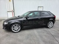 Usado Audi A3 Attraction 140 CV (102 kW) 2010 Negro Utilitario