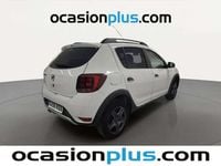 Usado Dacia Sandero Stepway 90 CV (66 kW) 2017 Blanco Utilitario