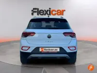 Usado VW T-Roc Life 110 CV (80 kW) 2024 Blanco SUV