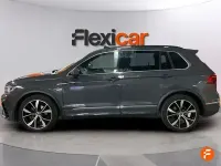 Usado VW Tiguan R-line 150 CV (110 kW) 2023 Gris SUV