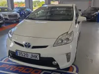 Usado Toyota Prius Advance 136 CV (100 kW) 2015 Blanco Berlina