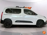 Usado Citroën Berlingo 131 CV (96 kW) 2024 Blanco Monovolumen