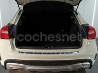 Usado Mercedes GLA180 AMG line 122 CV (89 kW) 2016 Blanco SUV