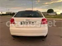 Usado Audi A3 Attraction 105 CV (77 kW) 2011 Blanco Utilitario