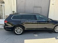 Usado VW Passat Advance 150 CV (110 kW) 2017 Negro Familiar