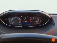 Usado Peugeot 3008 Active 130 CV (95 kW) 2021 Gris SUV