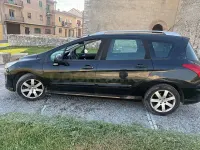 Usado Peugeot 308 SW Premium 110 CV (80 kW) 2009 Negro Familiar