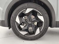 Usado Renault Captur Techno 100 CV (73 kW) 2025 Blanco SUV