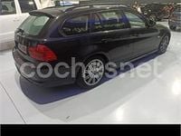 Usado BMW 318 143 CV (105 kW) 2009 Negro Familiar