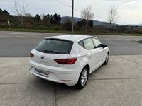 Usado Seat Leon Style 115 CV (84 kW) 2019 Blanco Berlina
