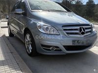 Usado Mercedes B200 136 CV (100 kW) 2009 Azul Monovolumen