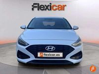 Usado Hyundai i30 120 CV (88 kW) 2024 Blanco Berlina