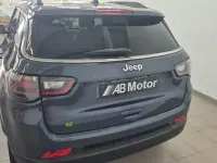 Usado Jeep Compass Altitude 130 CV (95 kW) 2023 Azul SUV