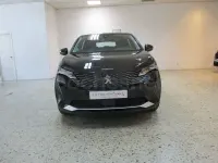 Usado Peugeot 3008 Active 130 CV (95 kW) 2022 Negro SUV
