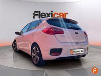 Usado Kia Ceed Launch Edition 136 CV (100 kW) 2018 Blanco Utilitario