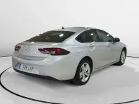 Usado Opel Insignia Business Edition 122 CV (89 kW) 2021 Gris Berlina