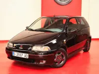 Usado Fiat Punto 136 CV (100 kW) 1994 Negro Utilitario