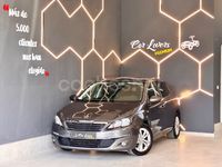 Usado Peugeot 308 Allure 120 CV (88 kW) 2016 Marrón Berlina