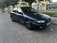 Usado Citroën Xsara Attraction 90 CV (66 kW) 1999 Azul Berlina