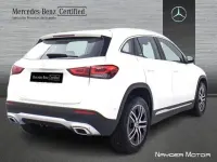 Usado Mercedes GLA180 136 CV (100 kW) 2022 Blanco polar SUV