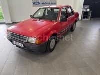 Usado Ford Orion 54 CV (39 kW) 1985 Granate Berlina