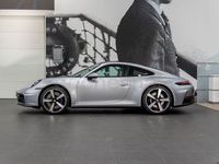 Usado Porsche 911 Carrera 4S 480 CV (353 kW) 2025 Gris / plata Coupe