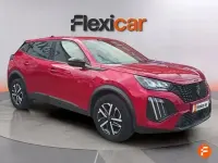 Usado Peugeot 2008 Active 100 CV (73 kW) 2023 Rojo SUV