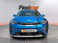Usado Kia Stonic 101 CV (74 kW) 2022 Azul SUV