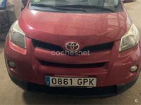 Usado Toyota Urban Cruiser Active 90 CV (66 kW) 2009 Granate Utilitario