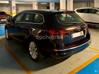 Usado Opel Astra Excellence 110 CV (80 kW) 2015 Marrón Familiar