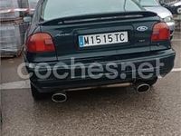 Usado Ford Mondeo Ghia 136 CV (100 kW) 1996 Verde Berlina