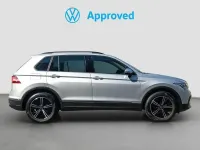 Usado VW Tiguan Life 150 CV (110 kW) 2022 Gris SUV
