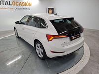 Usado Skoda Scala 115 CV (84 kW) 2020 Blanco Utilitario