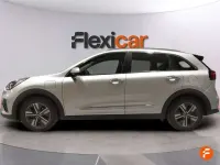 Usado Kia Niro 141 CV (103 kW) 2020 Gris SUV