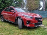 Usado Kia XCeed 136 CV (100 kW) 2021 Granate SUV