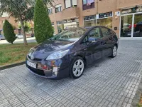 Usado Toyota Prius Advance 136 CV (100 kW) 2010 Gris / plata Utilitario