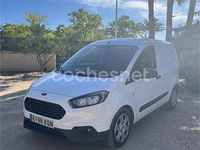 Usado Ford Tourneo Courier Ambiente 75 CV (55 kW) 2019 Blanco Monovolumen