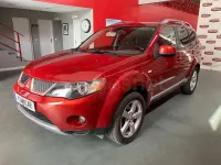 Usado Mitsubishi Outlander Motion 156 CV (114 kW) 2009 Rojo SUV