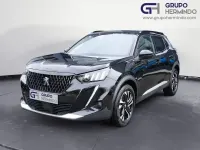 Usado Peugeot 2008 GT 130 CV (95 kW) 2021 Negro SUV