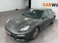 Usado Porsche Panamera Diesel 300 CV (220 kW) 2014 Gris Utilitario