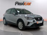 Usado Seat Arona Style 110 CV (80 kW) 2023 Blanco SUV