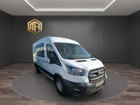 Usado Ford Transit Trend 131 CV (96 kW) 2023 Blanco Familiar
