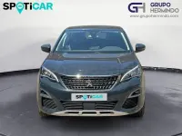 Usado Peugeot 3008 Allure 130 CV (95 kW) 2021 Gris / plata SUV