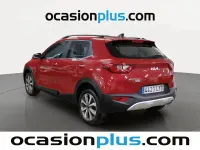 Usado Kia Stonic 101 CV (74 kW) 2022 Rojo SUV