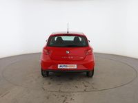 Usado Seat Ibiza Reference 90 CV (66 kW) 2015 Rojo Utilitario